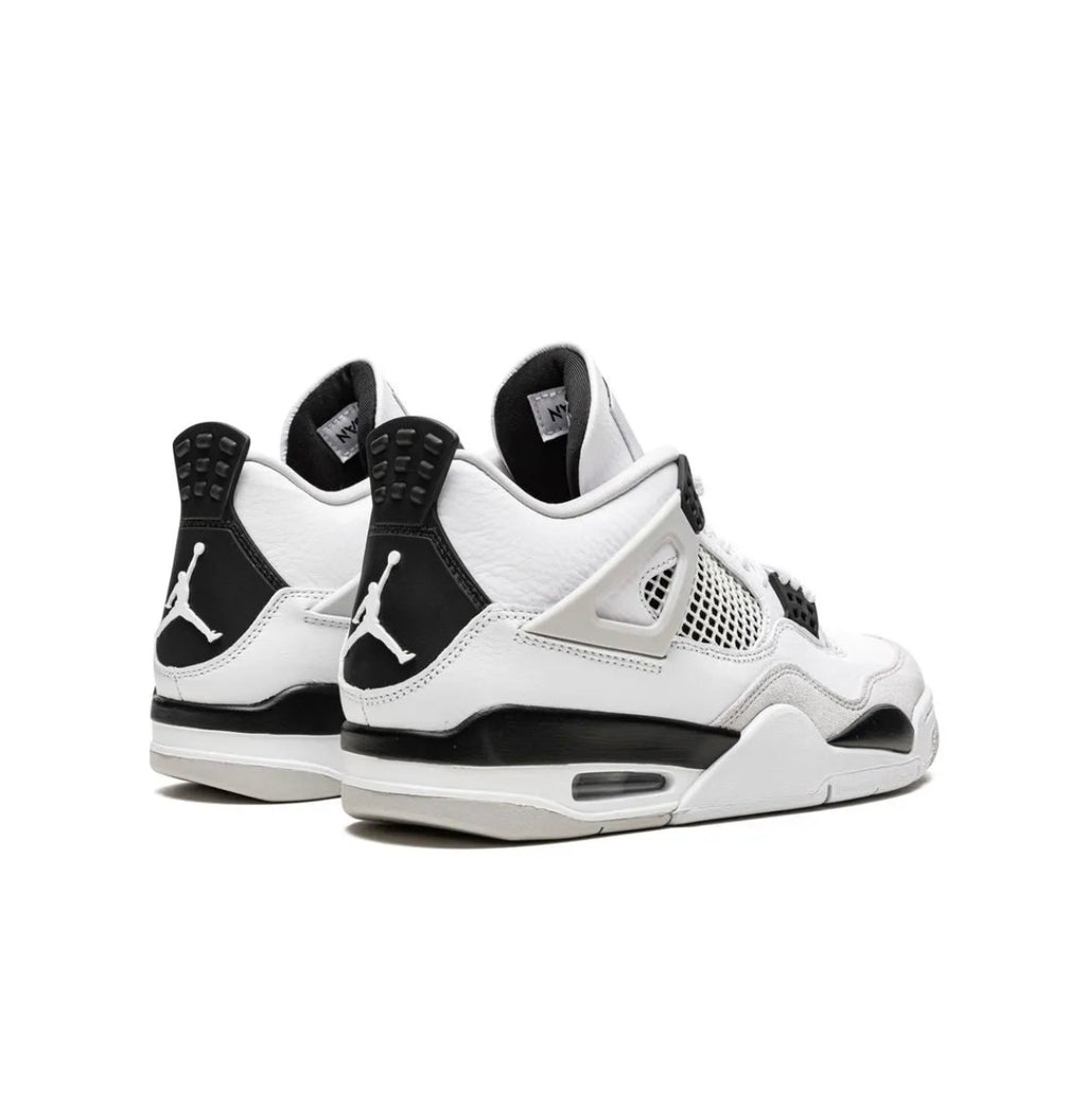 Air Jordan 4 Retro "Military Black"